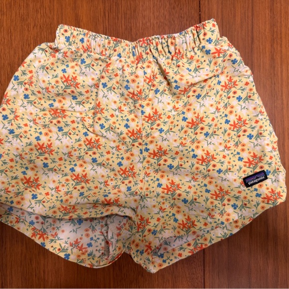 Patagonia Kids Floral Print Shorts - Orange, Blue, Green - Picture 1 of 2